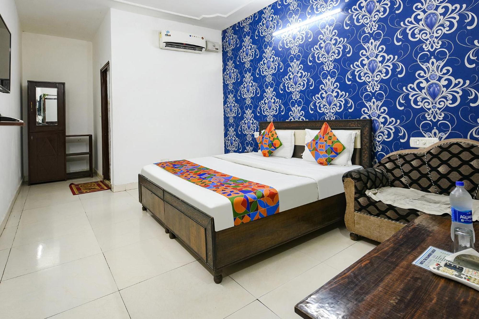 Fabexpress Diamond Sec 45 Hotel Chandīgarh Екстериор снимка