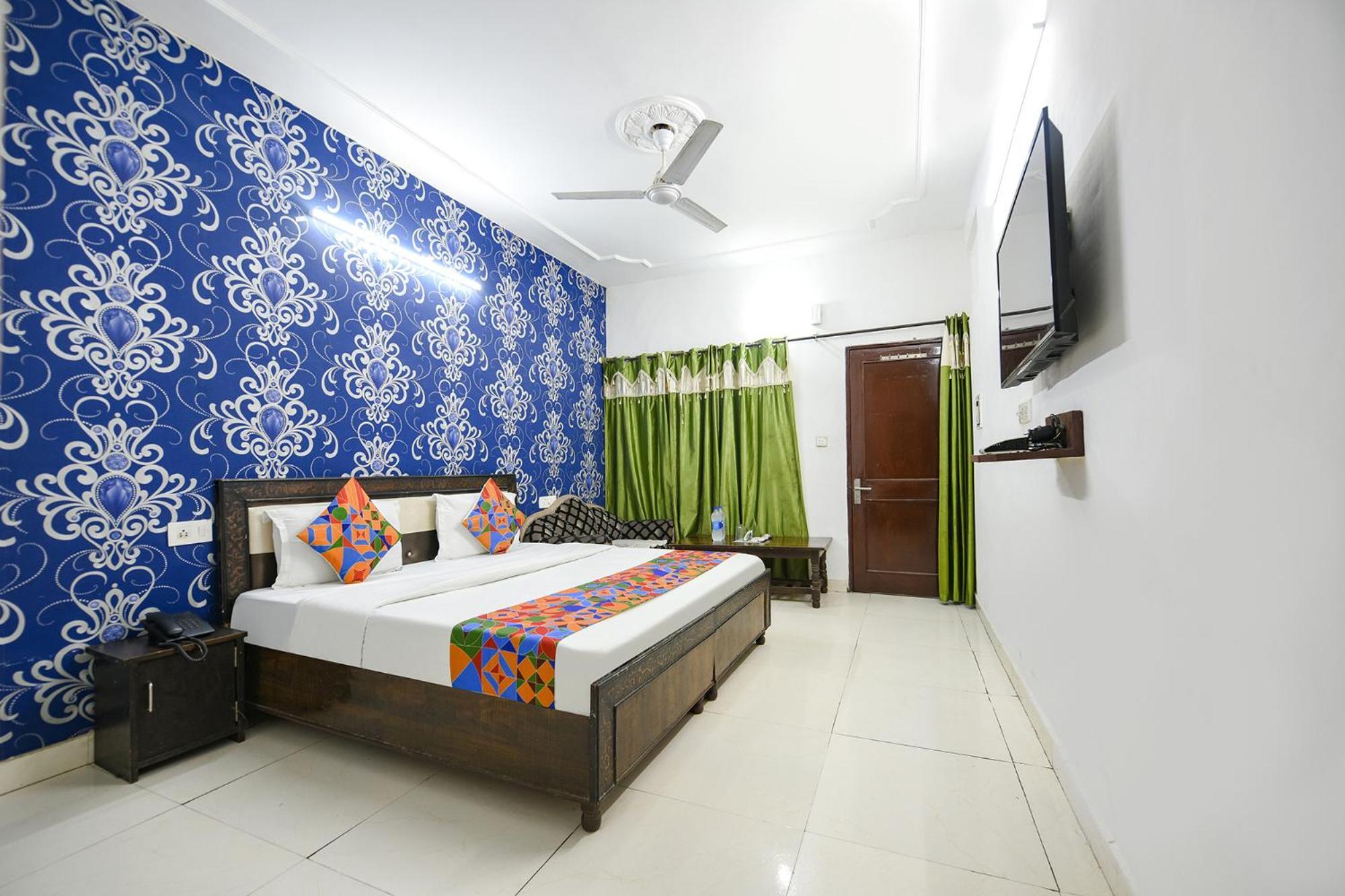 Fabexpress Diamond Sec 45 Hotel Chandīgarh Екстериор снимка