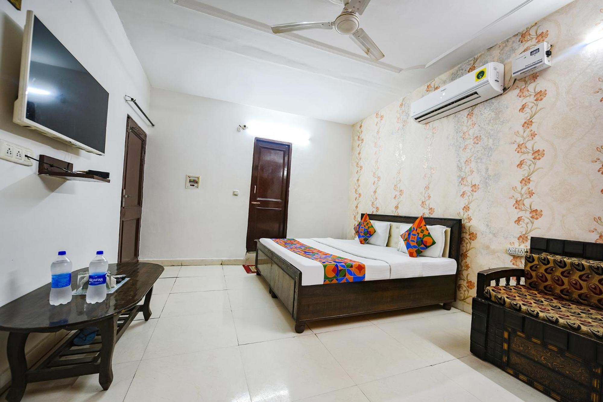 Fabexpress Diamond Sec 45 Hotel Chandīgarh Екстериор снимка