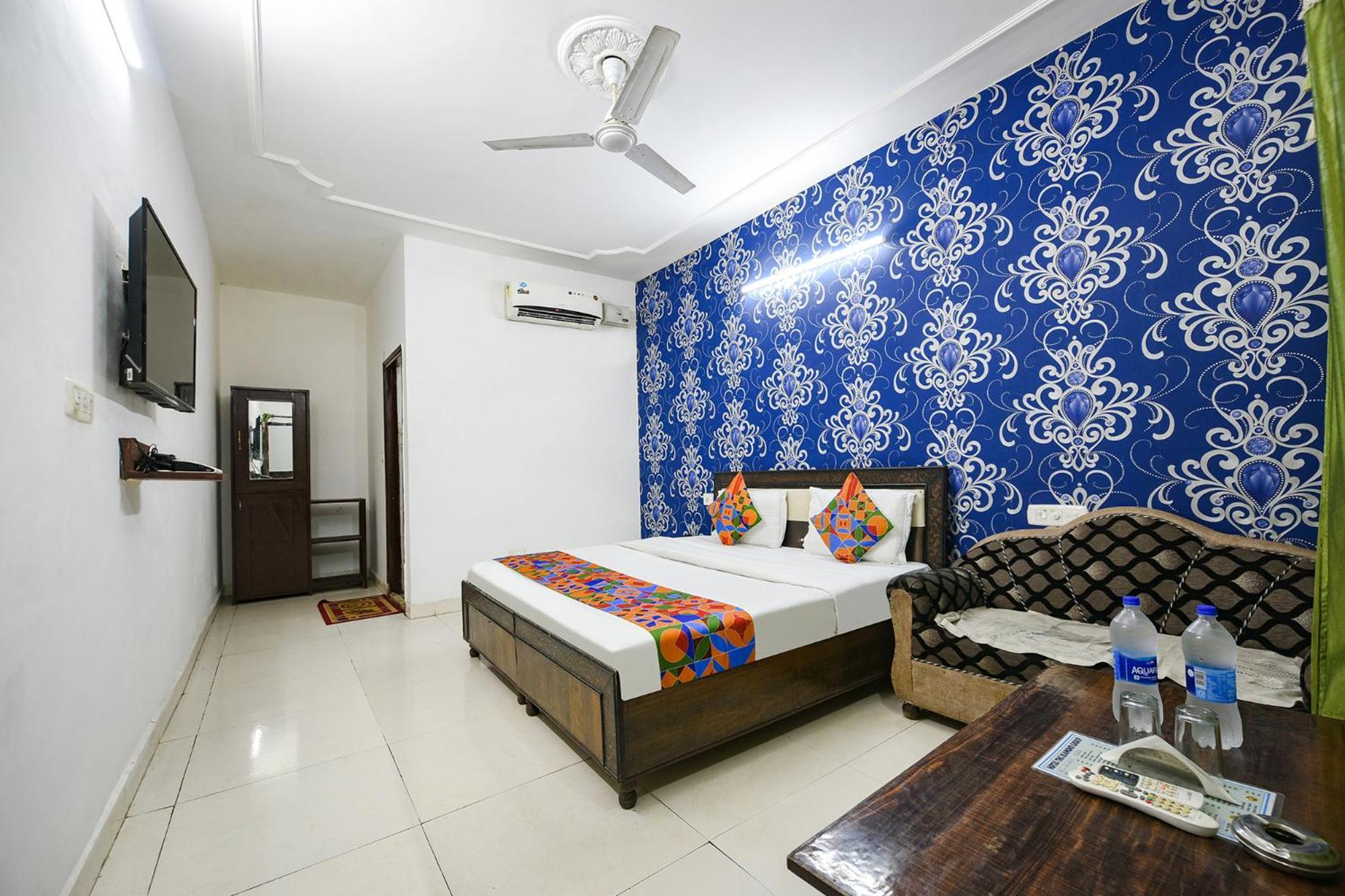Fabexpress Diamond Sec 45 Hotel Chandīgarh Екстериор снимка