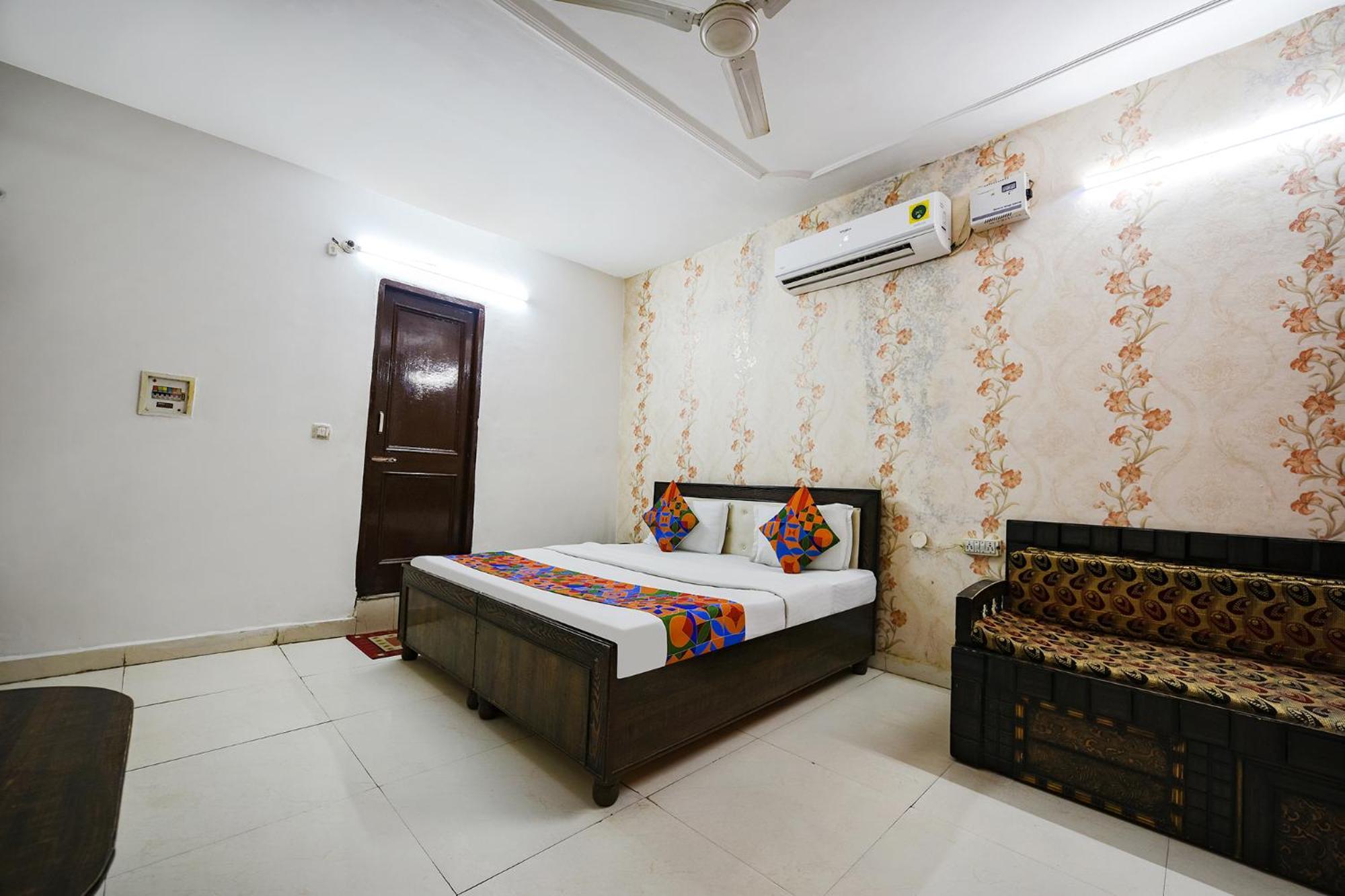 Fabexpress Diamond Sec 45 Hotel Chandīgarh Екстериор снимка